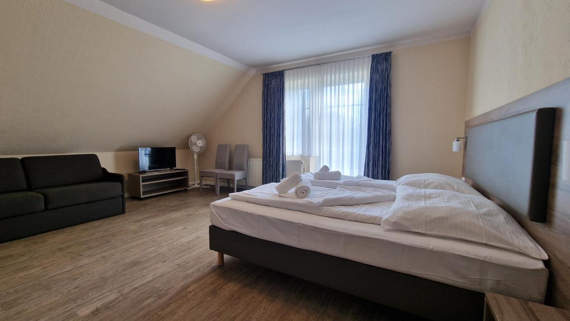 Hotel Tini Бад-Фаллингбостель Экстерьер фото